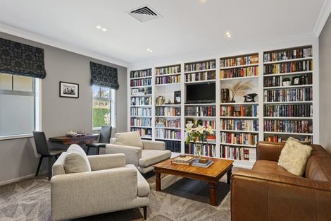 Photo of property in 7 Westall Lane, Avonhead, Christchurch, 8042