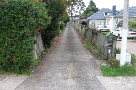 Photo of property in 15b Pakuranga Road, Pakuranga, Auckland, 2010