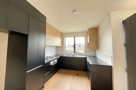 Photo of property in 18 Karoro Road, Flat Bush, Auckland, 2019