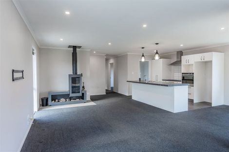 Photo of property in 130 Rowses Road, Aranui, Christchurch, 8061