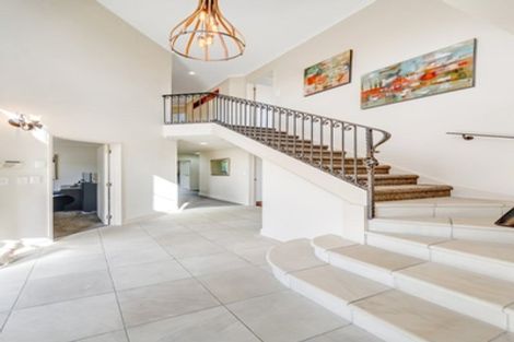 Photo of property in 49 Westerham Drive, Dannemora, Auckland, 2016