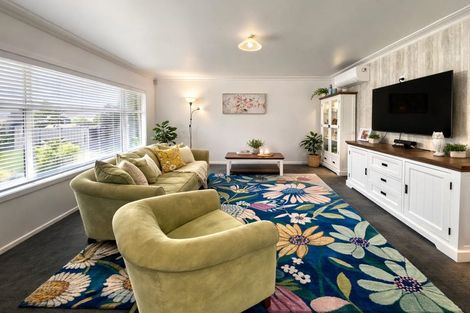 Photo of property in 7 Phillip Street, Pukekohe, 2120