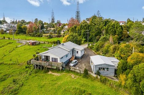 Photo of property in 458 Don Buck Road, Massey, Auckland, 0614