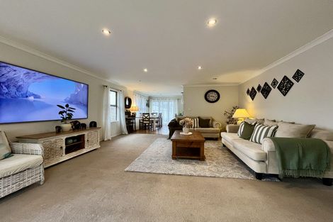 Photo of property in 73 Angelo Avenue, Howick, Auckland, 2014