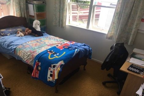 Photo of property in 58 Kokich Crescent, Onerahi, Whangarei, 0110