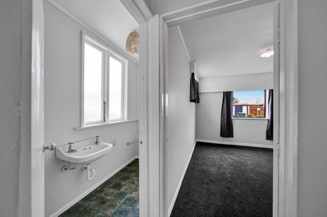 Photo of property in 195 Waihi Road, Hawera, 4610