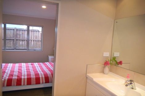 Photo of property in 26 Baltersan Drive, Flat Bush, Auckland, 2016