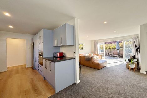 Photo of property in 17 Skipton Street, Mairehau, Christchurch, 8013