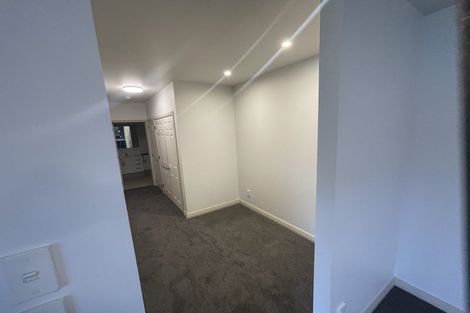 Photo of property in 12 Countess Close, Maupuia, Wellington, 6022