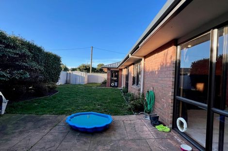 Photo of property in 98 Springs Road, Hornby, Christchurch, 8042