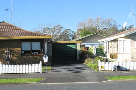 Photo of property in 1 Berkley Avenue, Hillcrest, Hamilton, 3216