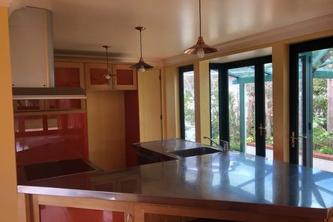 Photo of property in 21 Rosalind Road, Glenfield, Auckland, 0629