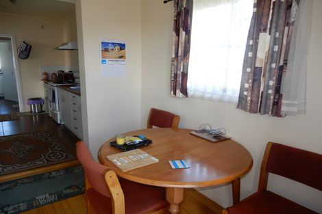 Photo of property in 6 Cambridge Street, Putaruru, 3411