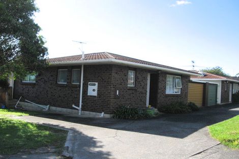 Photo of property in 1/28 Highland Park Drive, Highland Park, Auckland, 2010