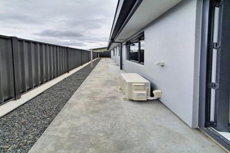 Photo of property in 12 Gee Place, Taradale, Napier, 4112