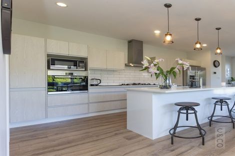 Photo of property in 30 Jelas Drive, Riverhead, 0820