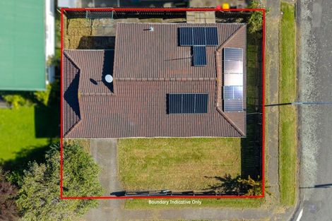 Photo of property in 57 Mclean Street, Woodville, 4920