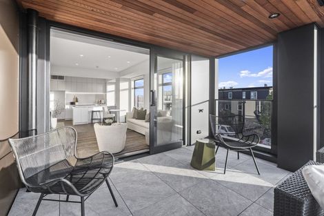 Photo of property in 5/21 Central Avenue, Papatoetoe, Auckland, 2025