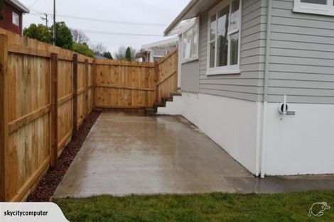 Photo of property in 108 Rathgar Road, Henderson, Auckland, 0610