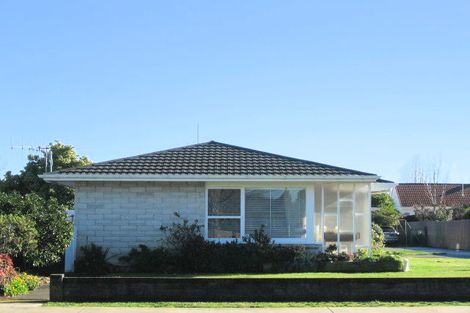 Photo of property in 2/622 Grays Road, Mahora, Hastings, 4120