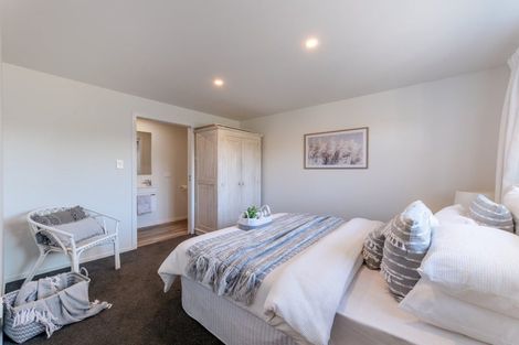 Photo of property in 2/28 Seaspray Drive, Mount Maunganui, 3116
