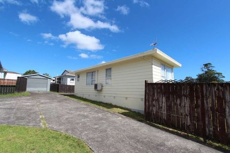 Photo of property in 1/69 Luanda Drive, Ranui, Auckland, 0612