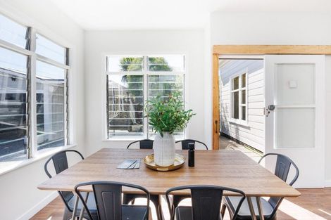 Photo of property in 45 Limbrick Street, Terrace End, Palmerston North, 4410