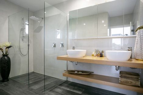 Photo of property in 32 Coprosma Crescent, Waipahihi, Taupo, 3330