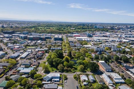 Photo of property in 4/14 Church Square, Addington, Christchurch, 8024