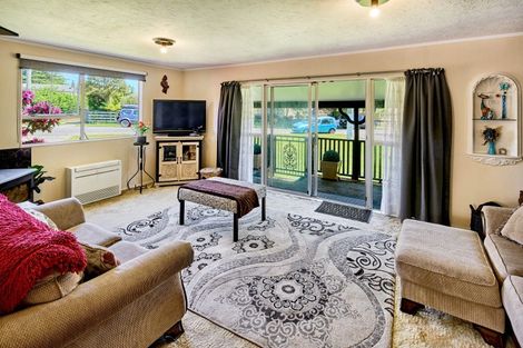 Photo of property in 33 Maclaren Street, Maymorn, Upper Hutt, 5018