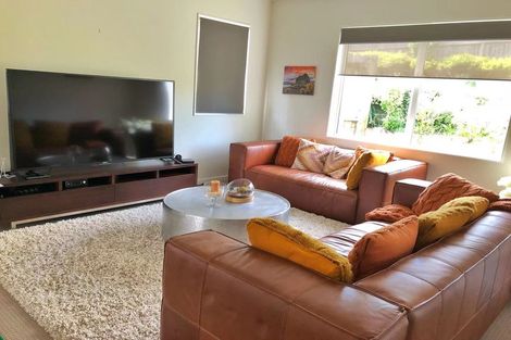 Photo of property in 113 Laurel Oak Drive, Schnapper Rock, Auckland, 0632