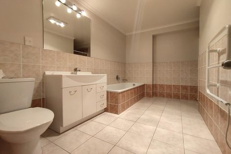 Photo of property in 65 Kelvin Hart Drive, East Tamaki, Auckland, 2013