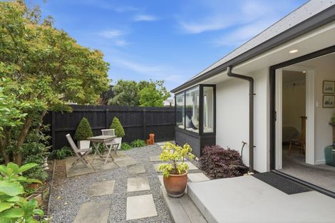 Photo of property in 10/71b Main Road, Redcliffs, Christchurch, 8081