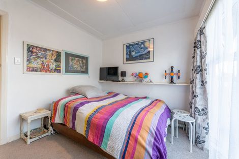 Photo of property in 15 Rugby Street, Waimate, 7924