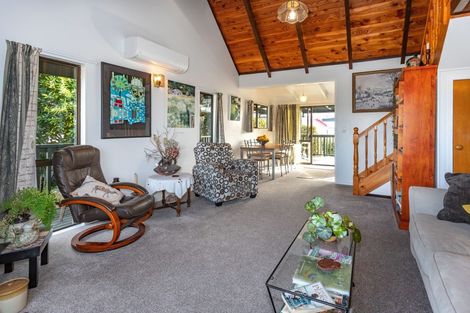 Photo of property in 25 Kauri Place, Tairua, 3508