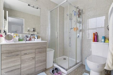 Photo of property in 31 Popokatea Drive, Takanini, 2112
