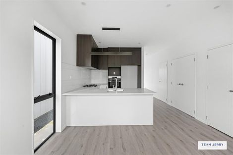 Photo of property in 137 Grove Road, Papakura, 2110
