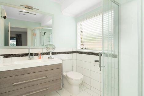 Photo of property in 126 Santa Monica Drive, Papamoa Beach, Papamoa, 3118