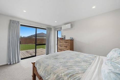 Photo of property in 2 Crest Place, Rolleston, 7615