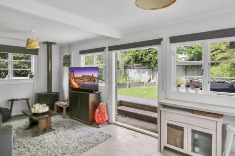 Photo of property in 4 Gloucester Street, Waitarere Beach, Levin, 5510