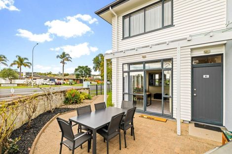 Photo of property in 83/2 Armoy Drive, East Tamaki, Auckland, 2016