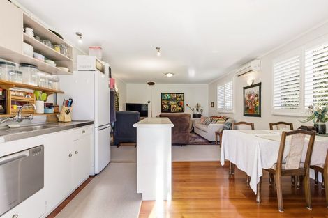 Photo of property in 11 Williams Street, Taupo, 3330