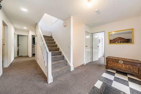 Photo of property in 14 Westhaven Drive, Tawa, Wellington, 5028