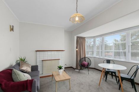 Photo of property in 37f3 Bould Street, Johnsonville, Wellington, 6037