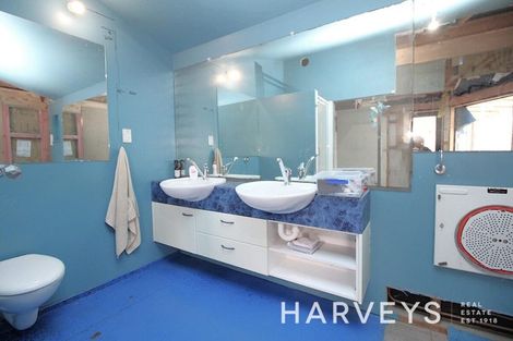 Photo of property in 131 Victory Road, Laingholm, Auckland, 0604