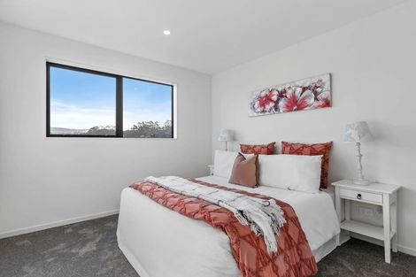 Photo of property in 40 San Prospero Crescent, Henderson, Auckland, 0612
