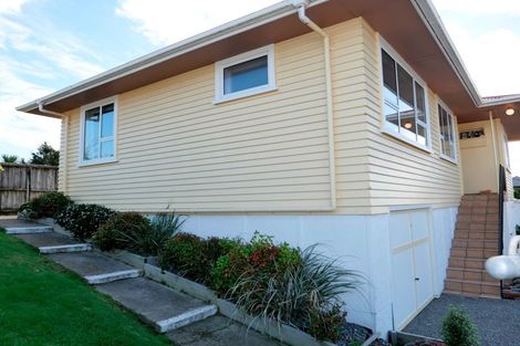 Photo of property in 10 Walton Road, Paraparaumu Beach, Paraparaumu, 5032