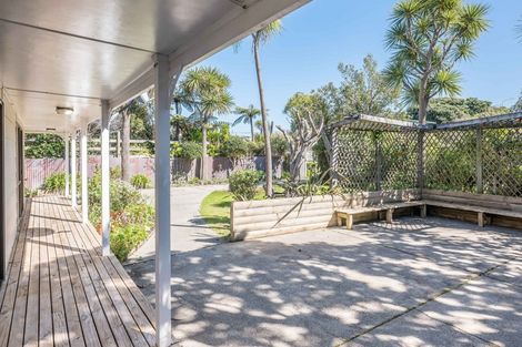 Photo of property in 90a Manly Street, Paraparaumu Beach, Paraparaumu, 5032