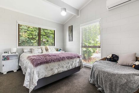 Photo of property in 120 Racecourse Road, Waiuku, 2123