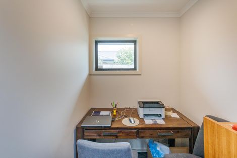 Photo of property in 3/3 Church Street, Terrace End, Palmerston North, 4410